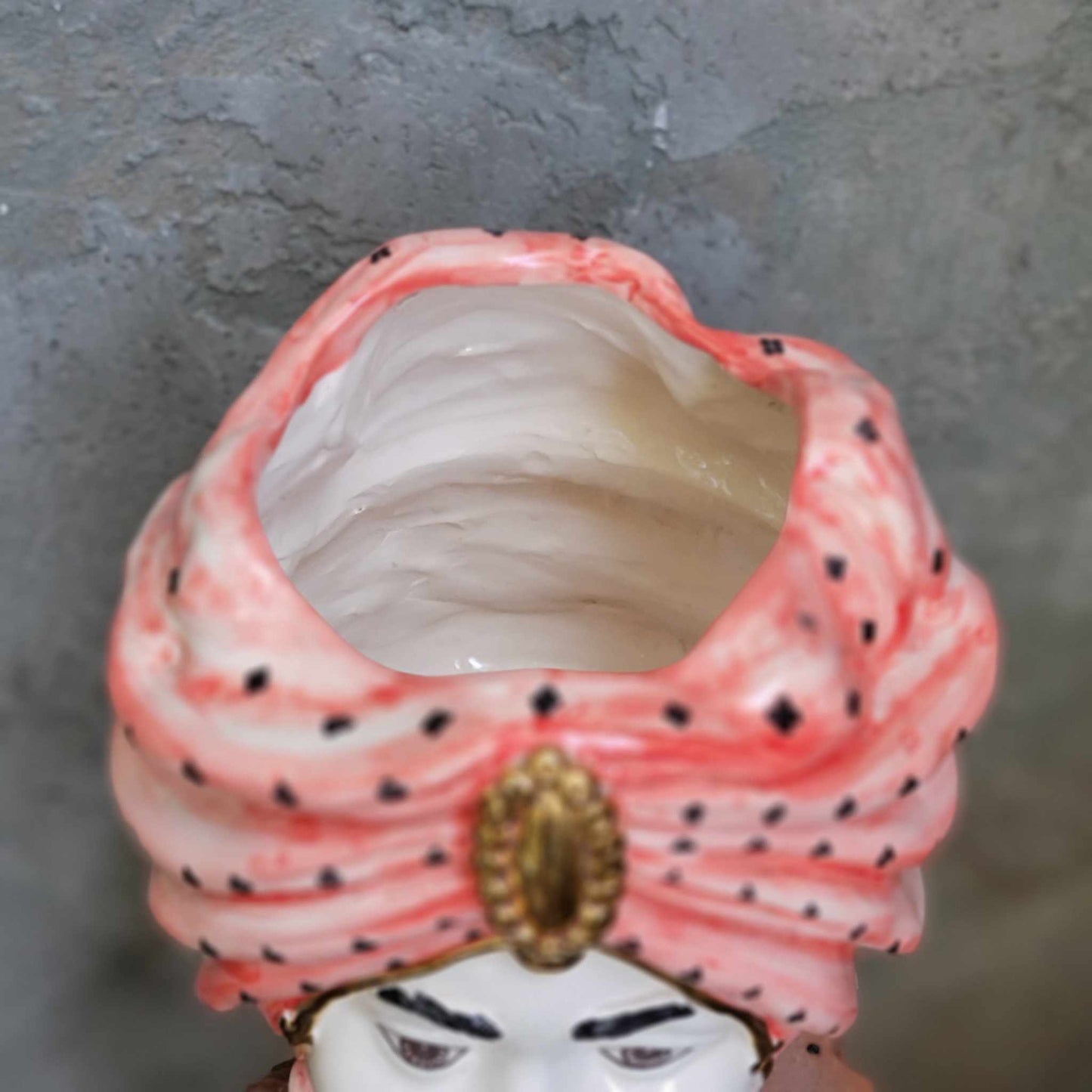 Moor's Head Atena - King - Gold Polka Dots