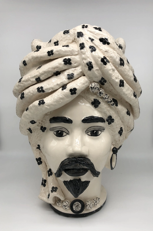 Moor's Head Atena - King- White with Black Polka Dots