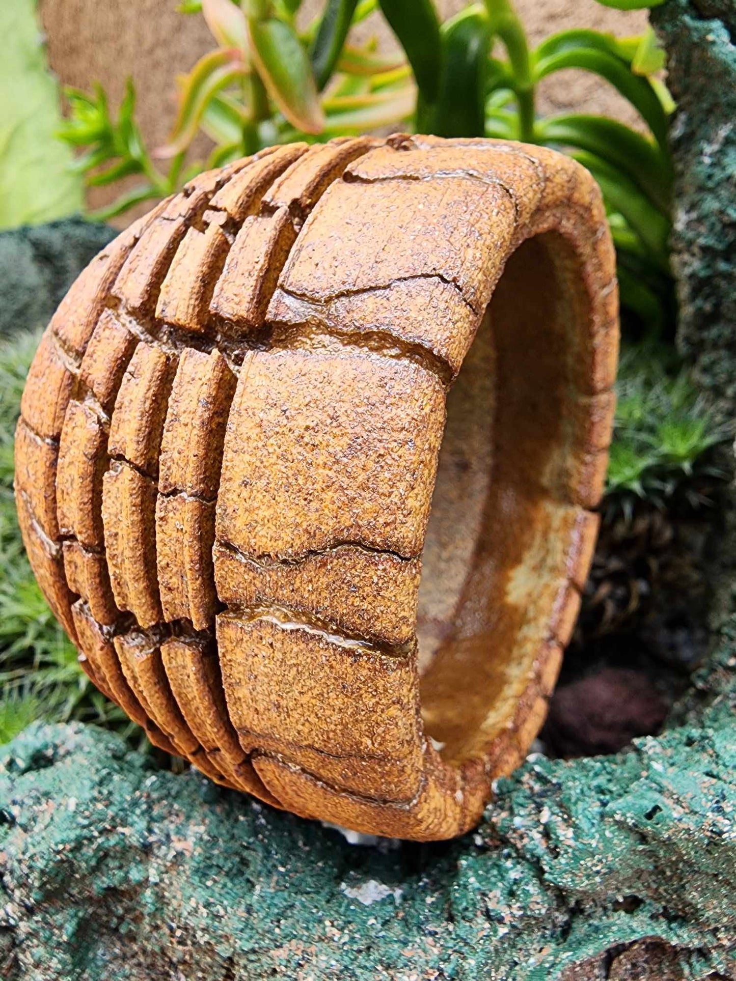 Handmade Pottery - Mesa Basket No. 206