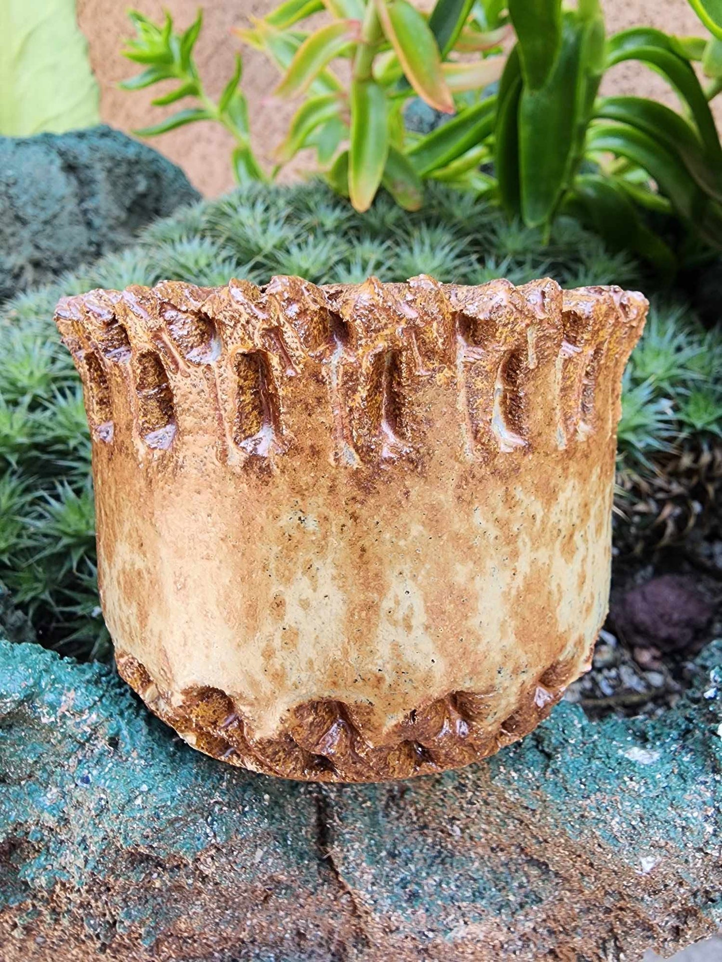 Handmade Pottery - Sun Kiln No. 207