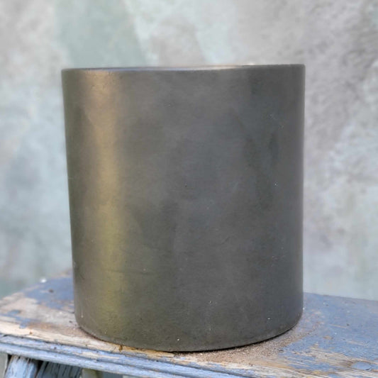 Terra Cotta Planter - Matte Black