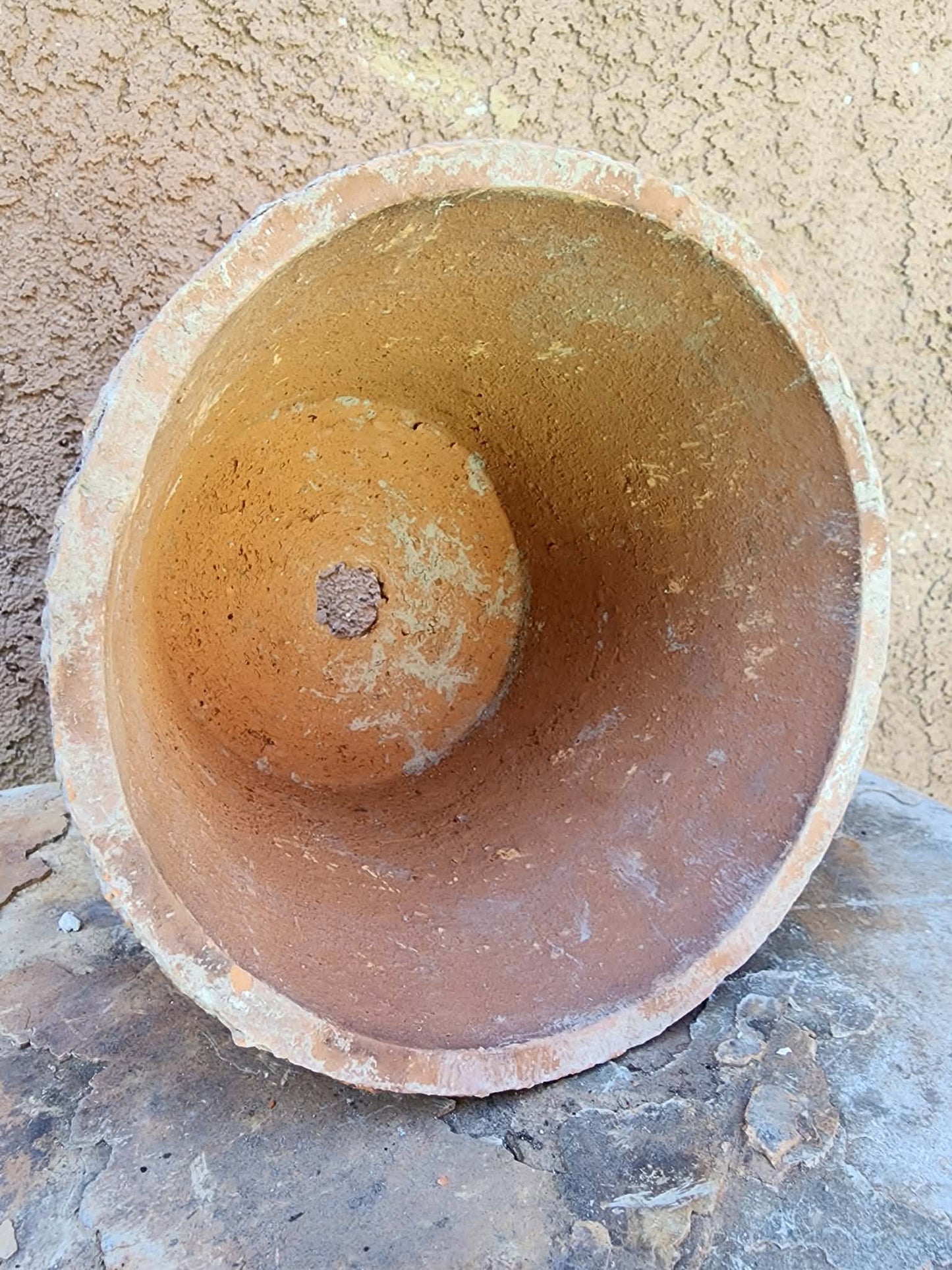 Tuscany Earthen Terra Cotta Planter — Cortile Vessel No. 216